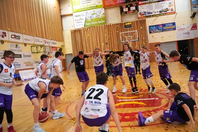 Wielka feta na zakończenie ligi koszykarskiej U-13 w Świeciu [ZDJĘCIA, WYNIKI]
