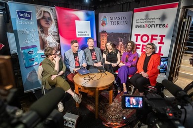Jan Englert i Agnieszka Dulęba-Kasza odbiorą Nagrodę Filmową Marszałka na Tofifest [ZDJĘCIA]