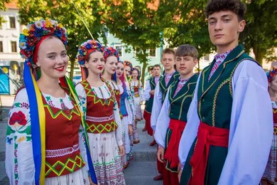 Jarmark Jaszczurczy i Międzynarodowe Spotkania z Folklorem w Chełmnie [PROGRAM]