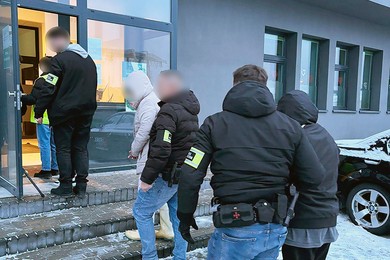 Straż graniczna w Chełmnie. Kogo szukała? [ZDJĘCIA]